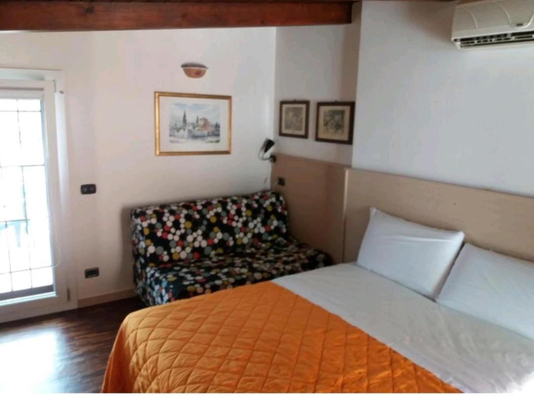Villa Mola Bed And Breakfast Corbara  ภายนอก รูปภาพ