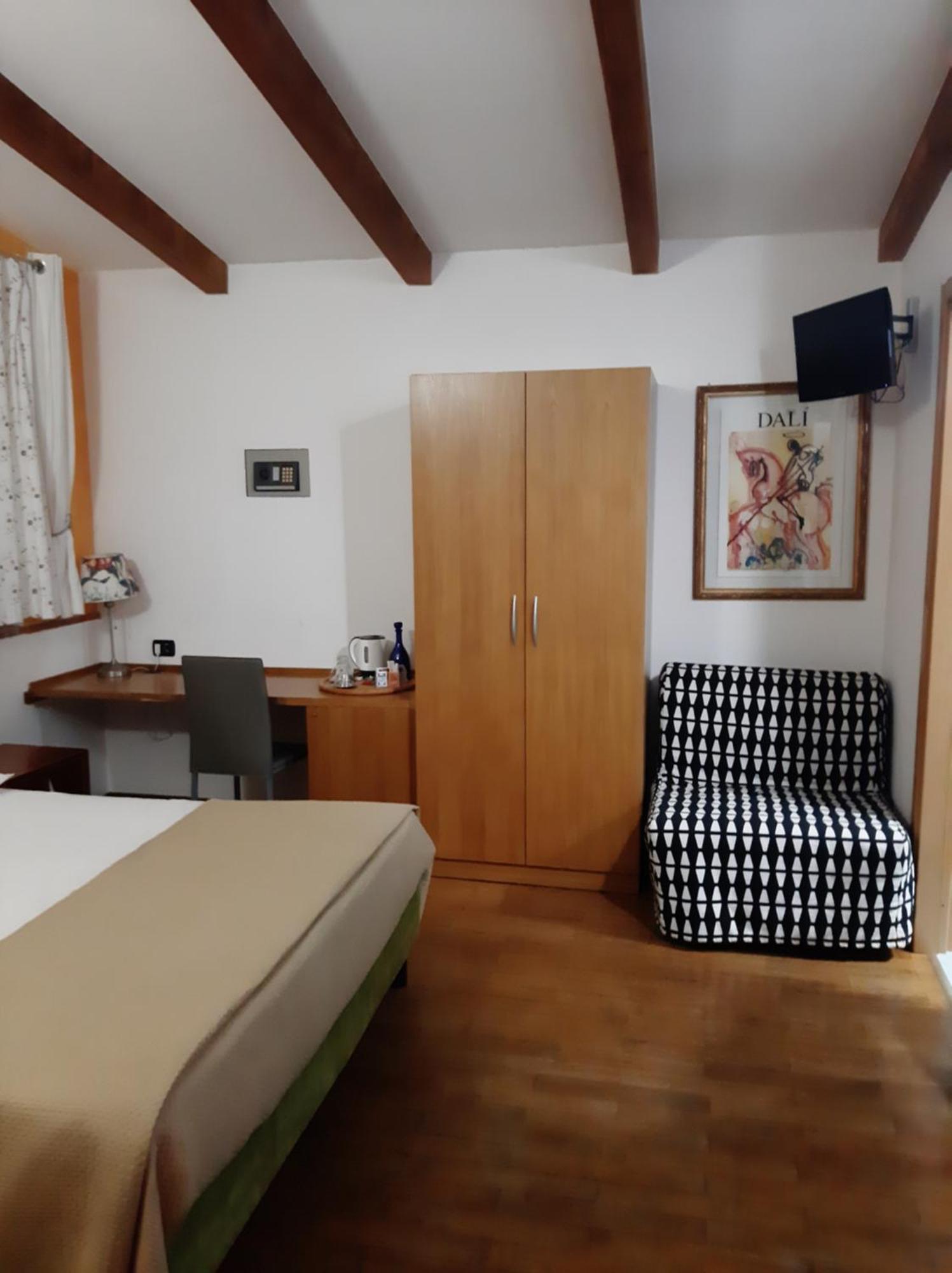 Villa Mola Bed And Breakfast Corbara  ภายนอก รูปภาพ