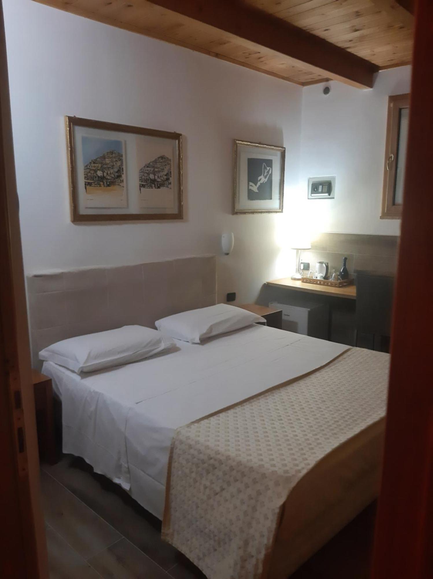 Villa Mola Bed And Breakfast Corbara  ภายนอก รูปภาพ