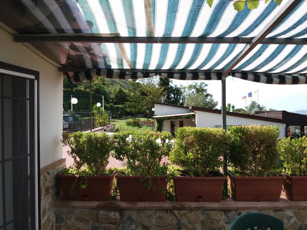 Villa Mola Bed And Breakfast Corbara  ภายนอก รูปภาพ