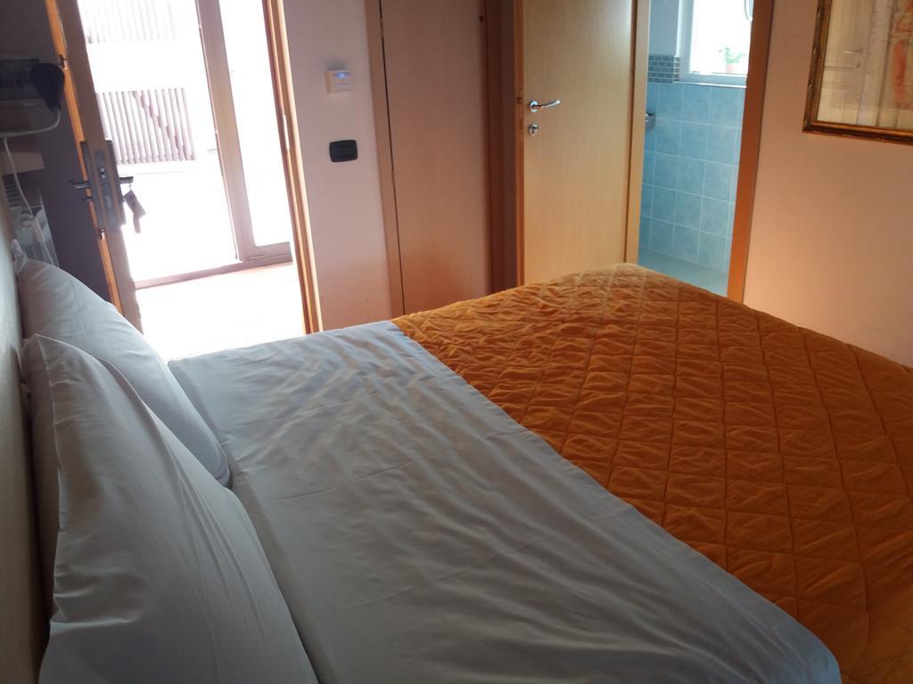Villa Mola Bed And Breakfast Corbara  ภายนอก รูปภาพ